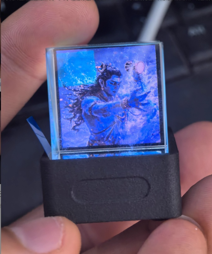HoloCube Smart Crystal Display – Real-Time Weather, Time, GIFs & Bitcoin Crypto / Stocks (GeekMagic)